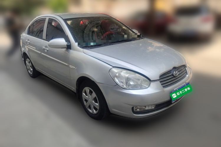 Used Hyundai Accent 2008 1.4 Manual Comfort Edition Front Right 45 Deg