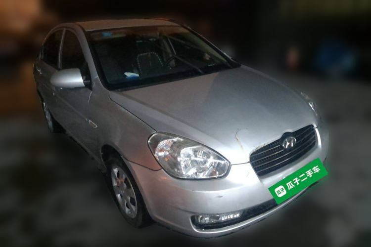 Used Hyundai Accent 2008 1.4 Manual Comfort Edition Front Right 45 Deg