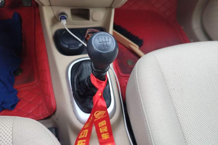 Used Hyundai Accent 2008 1.4 Manual Comfort Edition Gear Lever