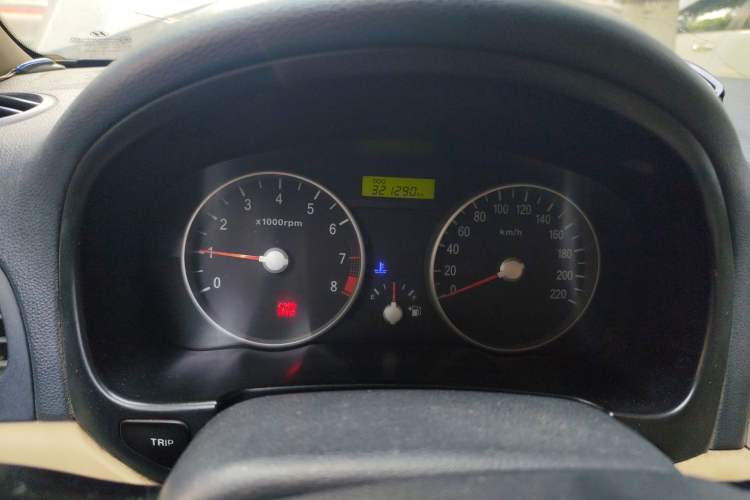 Used Hyundai Accent 2008 1.4 Manual Comfort Edition Odometer Close Up