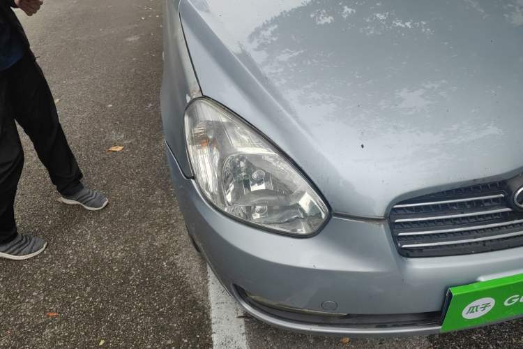 Used Hyundai Accent 2008 1.4 Manual Comfort Edition Right Front Headlight