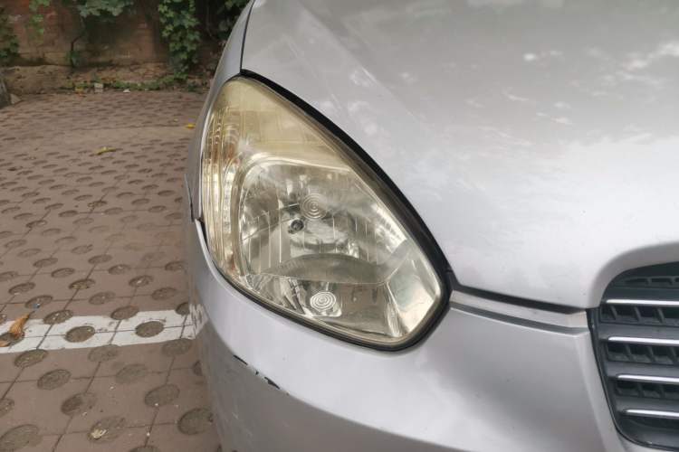 Used Hyundai Accent 2008 1.4 Manual Comfort Edition Right Front Headlight
