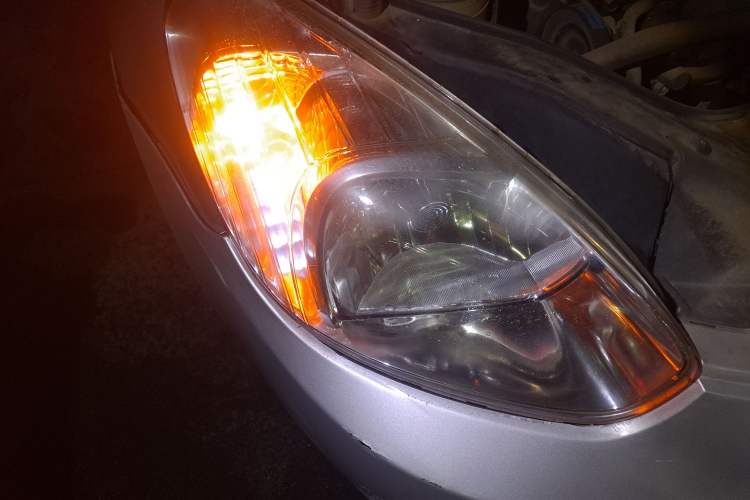 Used Hyundai Accent 2008 1.4 Manual Comfort Edition Right Front Headlight