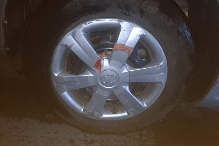 Used Hyundai Accent 2008 1.4 Manual Comfort Edition Right Front Wheel Hub