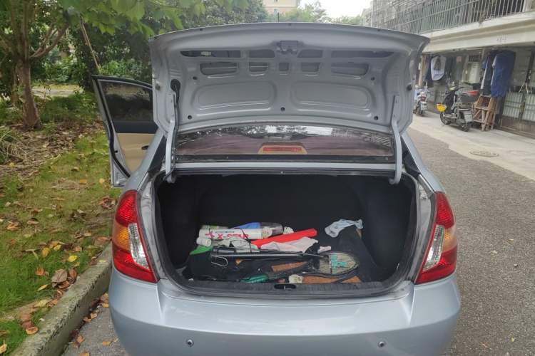 Used Hyundai Accent 2008 1.4 Manual Comfort Edition Trunk