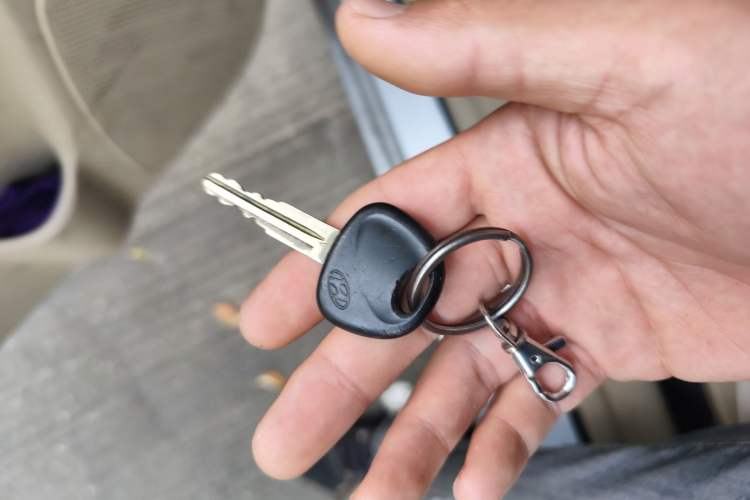 Used Hyundai Accent 2008 1.4 Manual Comfort Edition Vehicle Key