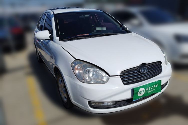 Used Hyundai Accent 2008 1.4 Automatic Comfort Edition Front Right 45 Deg