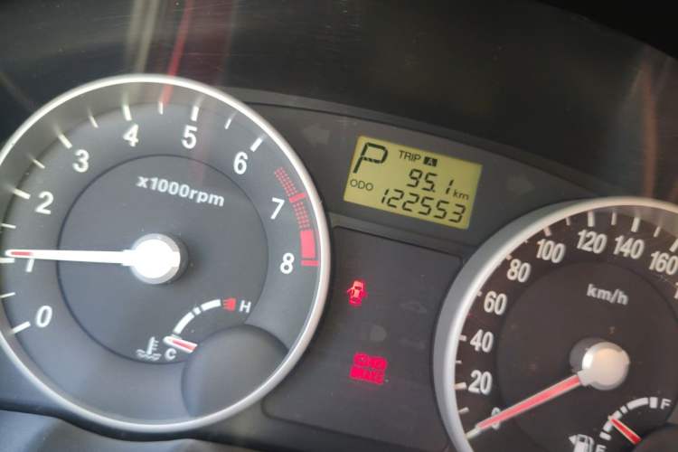 Used Hyundai Accent 2008 1.4 Automatic Comfort Edition Odometer Close Up