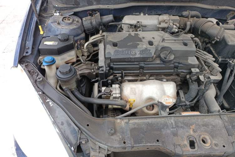 Used Hyundai Accent 2009 1.4 Manual Comfort Navigation Version Engine Bay Right