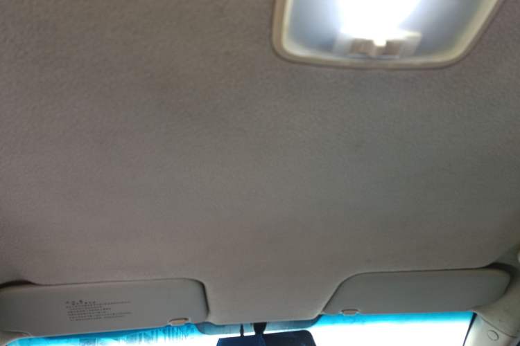 Used Hyundai Accent 2009 1.4 Manual Comfort Navigation Version Headliner