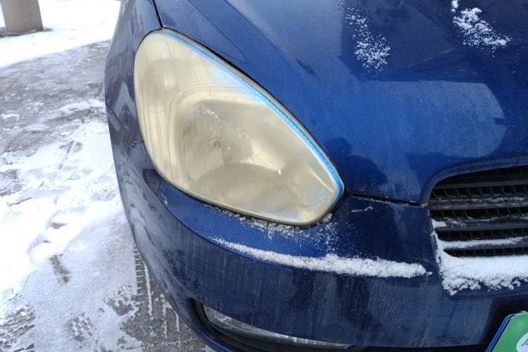 Used Hyundai Accent 2009 1.4 Manual Comfort Navigation Version Right Front Headlight