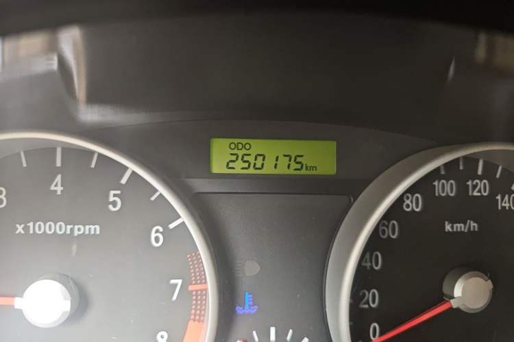Used Hyundai Accent 2009 1.4 Manual Comfort Navigation Version Odometer Close Up