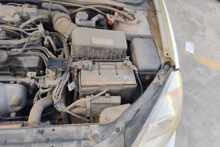 Used Hyundai Accent 2009 1.4 Manual Comfort Navigation Version Engine Bay Left