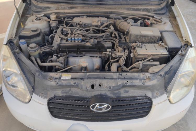 Used Hyundai Accent 2009 1.4 Manual Comfort Navigation Version Engine Bay