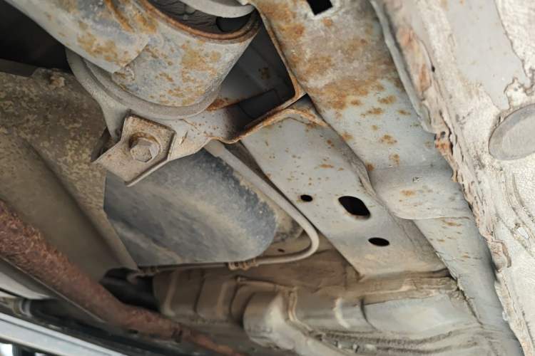 Used Hyundai Accent 2011 1.4 Manual Comfort Version Chassis Rear Right