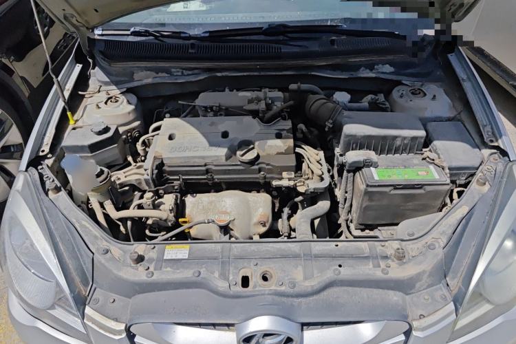 Used Hyundai Accent 2011 1.4 Manual Comfort Version Engine Bay