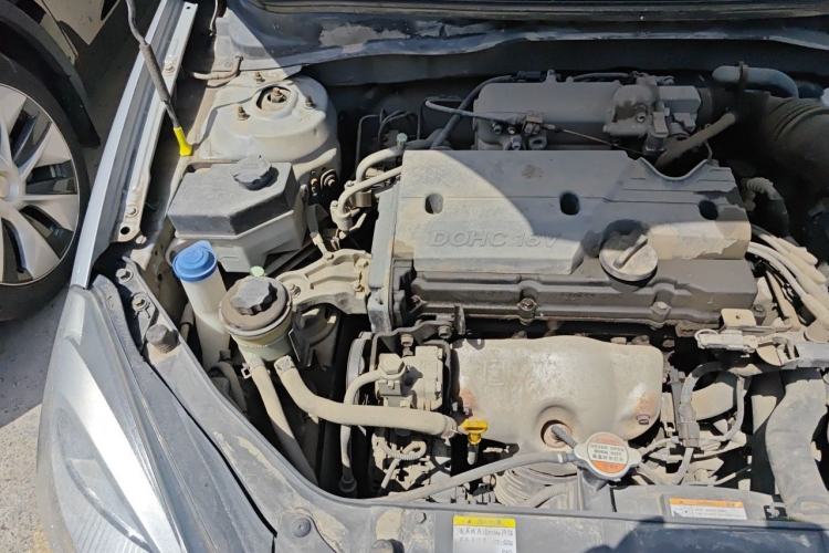 Used Hyundai Accent 2011 1.4 Manual Comfort Version Engine Bay Right