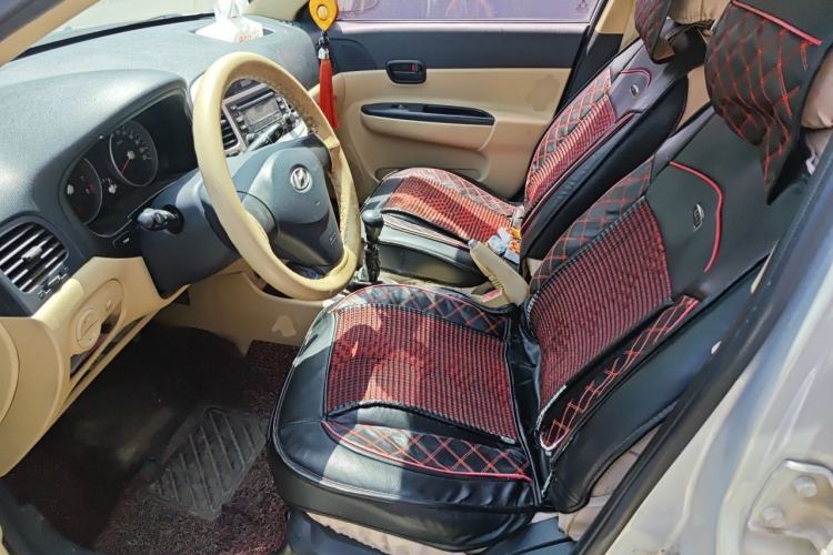 Used Hyundai Accent 2011 1.4 Manual Comfort Version Left Front Seat