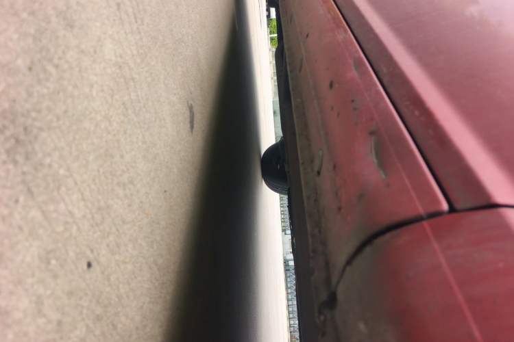 Used Hyundai Accent 2011 1.4 Manual Comfort Version Chassis Front Right
