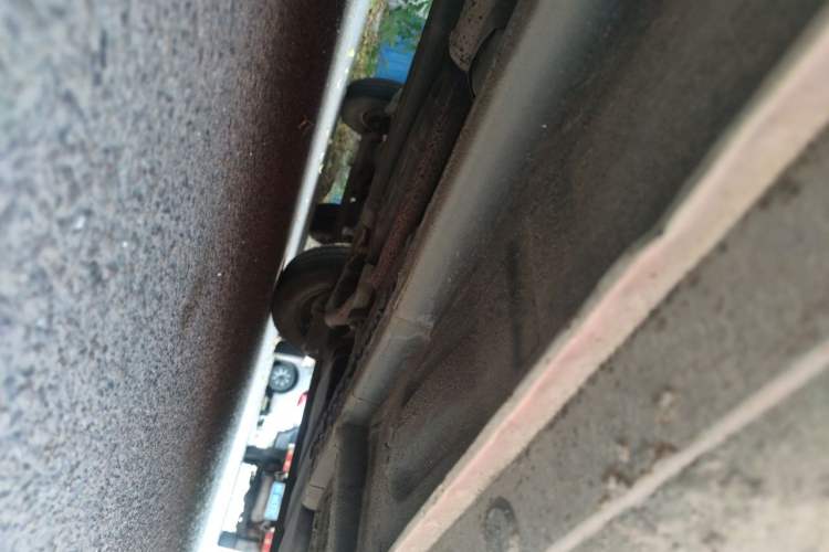Used Hyundai Accent 2011 1.4 Manual Economy Version Chassis Front Left