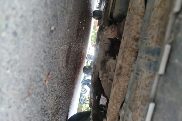 Used Hyundai Accent 2011 1.4 Manual Economy Version Chassis Front
