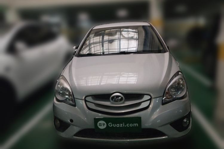 Used Hyundai Accent 2011 1.4 Manual Comfort Version Front
