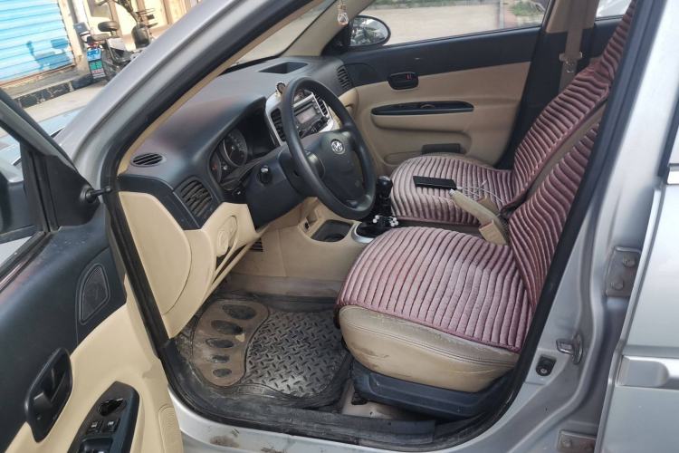 Used Hyundai Accent 2011 1.4 Manual Comfort Version Left Front Seat