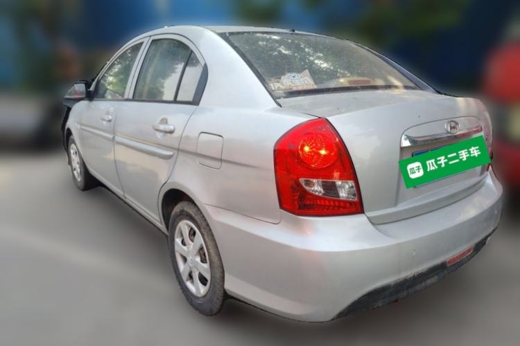 Used Hyundai Accent 2011 1.4 Manual Economy Version Rear Left 45 Deg