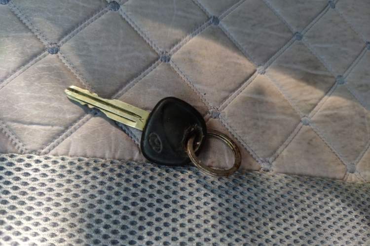 Used Hyundai Accent 2011 1.4 Manual Economy Version Vehicle Key