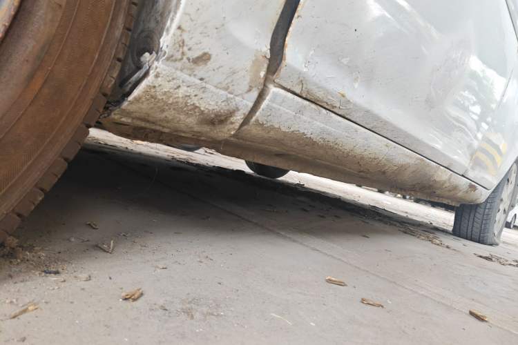 Used Hyundai Accent 2011 1.4 Manual Comfort Version Chassis Front Left