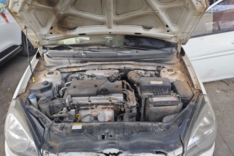 Used Hyundai Accent 2011 1.4 Manual Comfort Version Engine Bay
