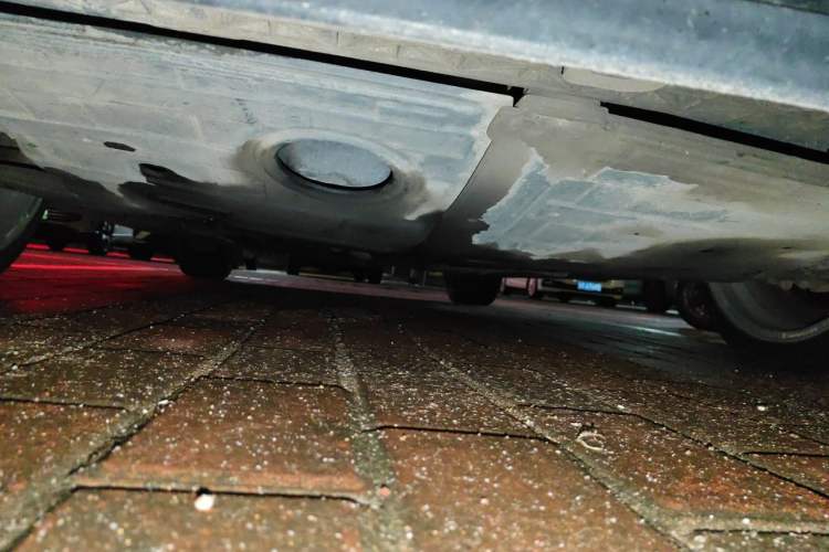 Used Hyundai Azera 2011 2.4L Luxury Model Chassis Front