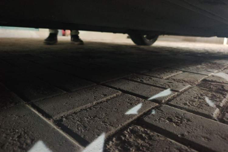 Used Hyundai Azera 2011 3.0L Flagship Edition Chassis Front Left