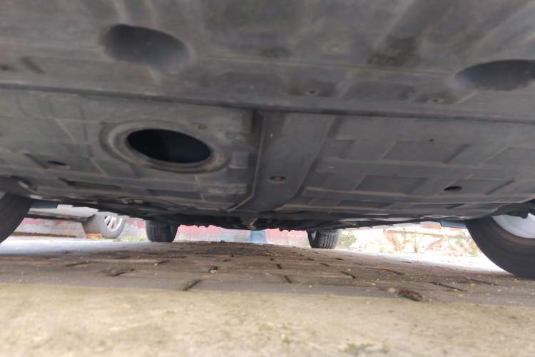 Used Hyundai Azera 2011 2.4L Luxury Model Chassis Front