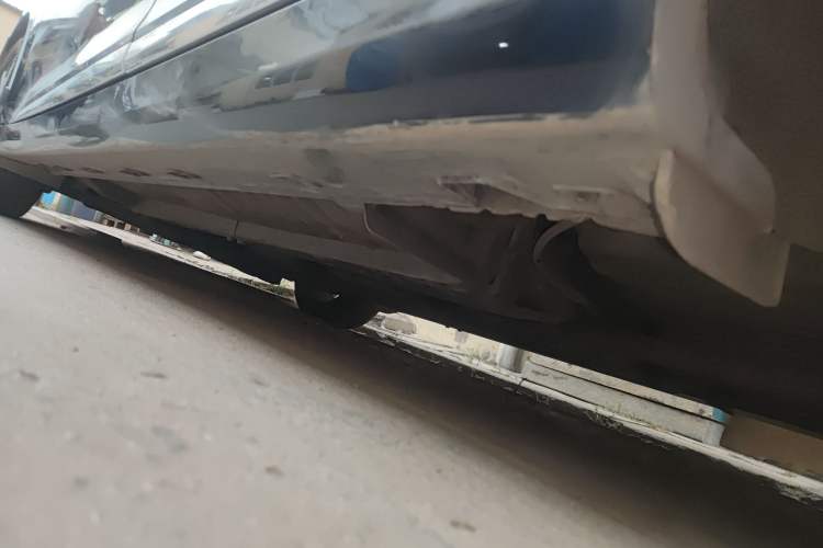 Used Hyundai Azera 2011 2.4L Luxury Model Chassis Rear Left