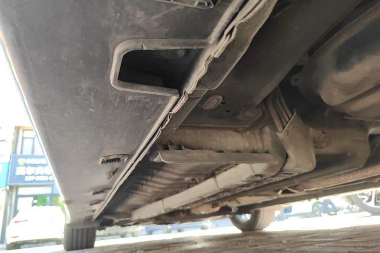 Used Hyundai Azera 2011 2.4L Flagship Edition Chassis Rear Left
