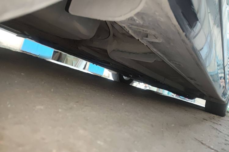 Used Hyundai Azera 2011 2.4L Luxury Model Chassis Rear Right