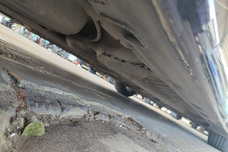 Used Hyundai Azera 2011 2.4L Luxury Model Chassis Rear Right