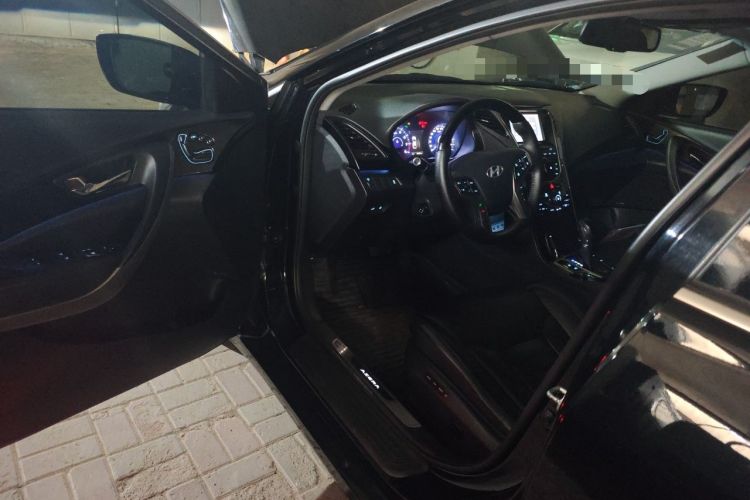 Used Hyundai Azera 2011 3.0L Flagship Edition Driver Seat