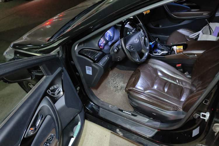 Used Hyundai Azera 2011 2.4L Flagship Edition Driver Seat