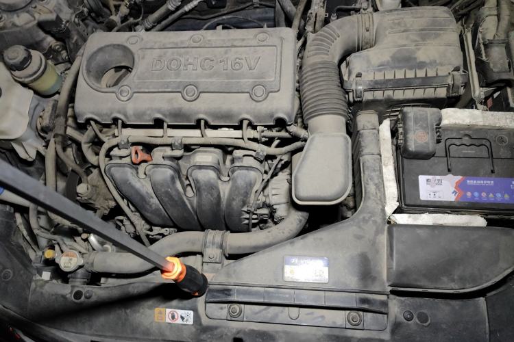 Used Hyundai Azera 2011 2.4L Flagship Edition Engine Bay