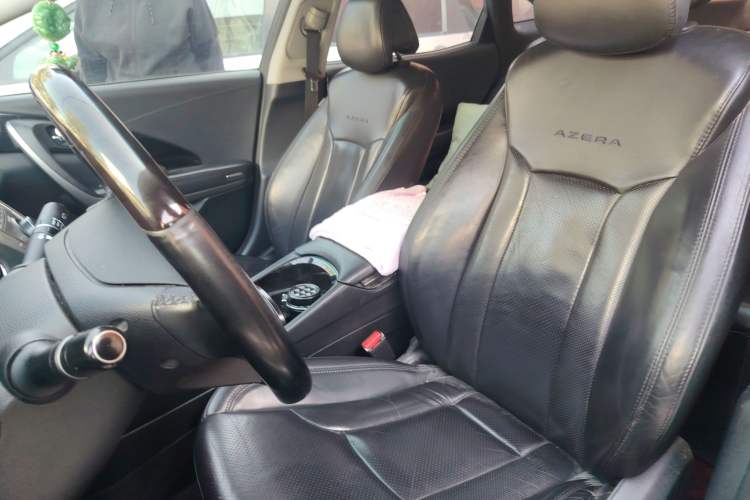 Used Hyundai Azera 2011 2.4L Luxury Model Left Front Seat