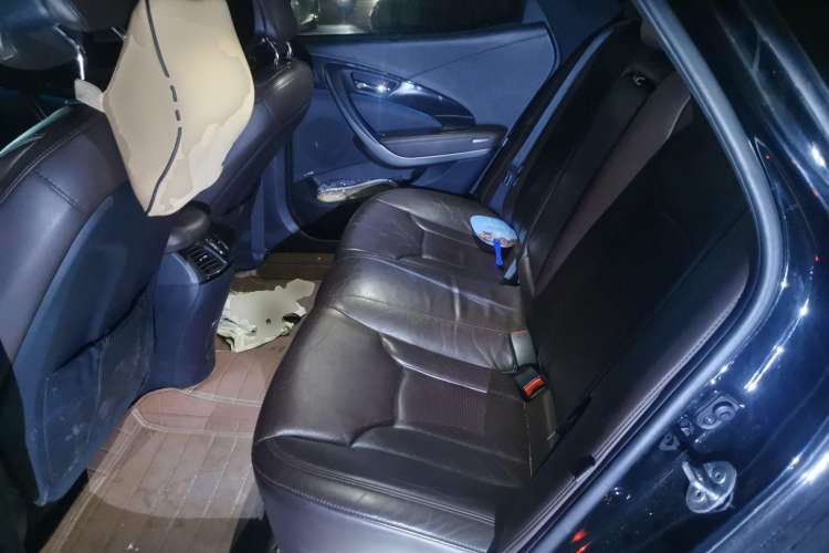Used Hyundai Azera 2011 2.4L Flagship Edition Left Rear Seat