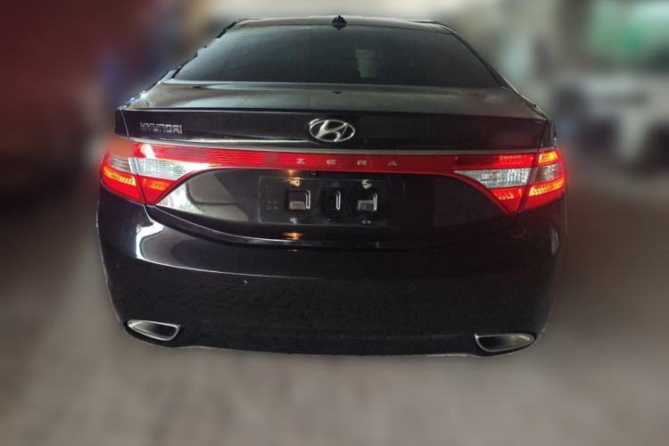 Used Hyundai Azera 2011 3.0L Flagship Edition Rear