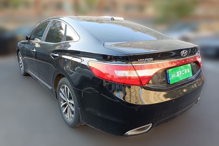 Used Hyundai Azera 2011 2.4L Flagship Edition Rear Left 45 Deg