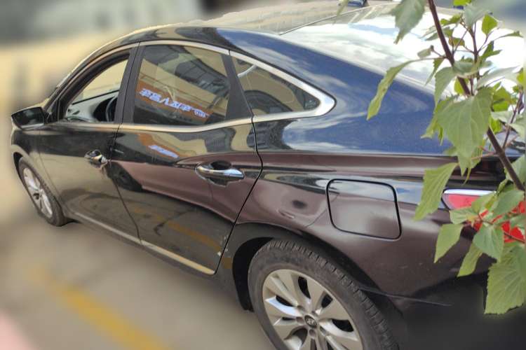 Used Hyundai Azera 2011 2.4L Comfort Version Rear Left 45 Deg