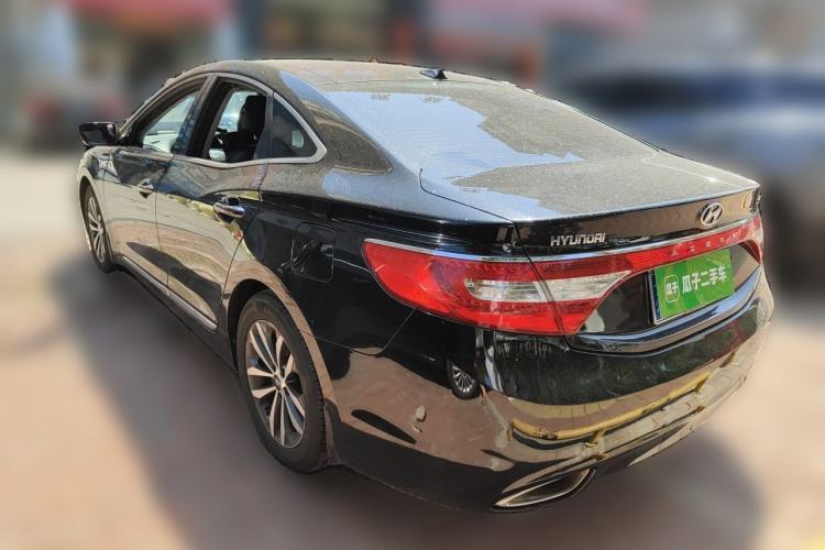 Used Hyundai Azera 2011 2.4L Flagship Edition Rear Left 45 Deg