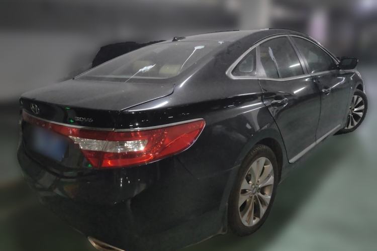 Used Hyundai Azera 2011 3.0L Flagship Edition Rear Right 45 Deg