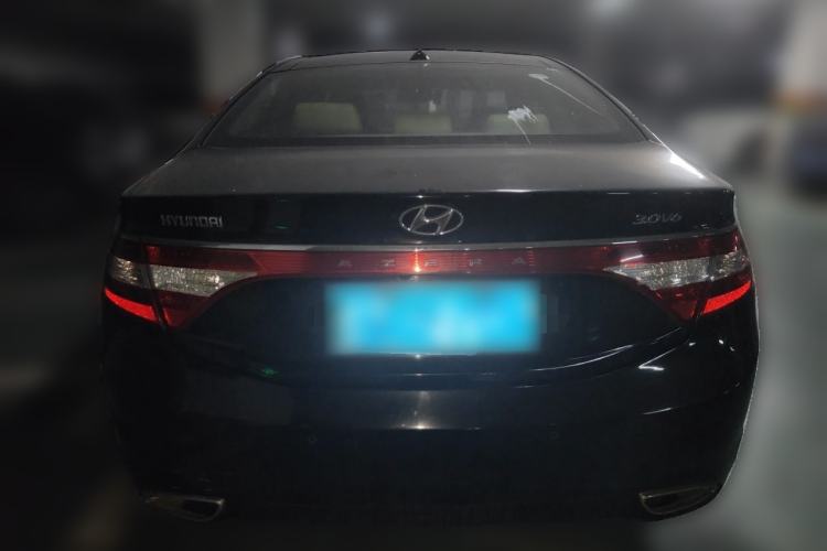 Used Hyundai Azera 2011 3.0L Flagship Edition Rear