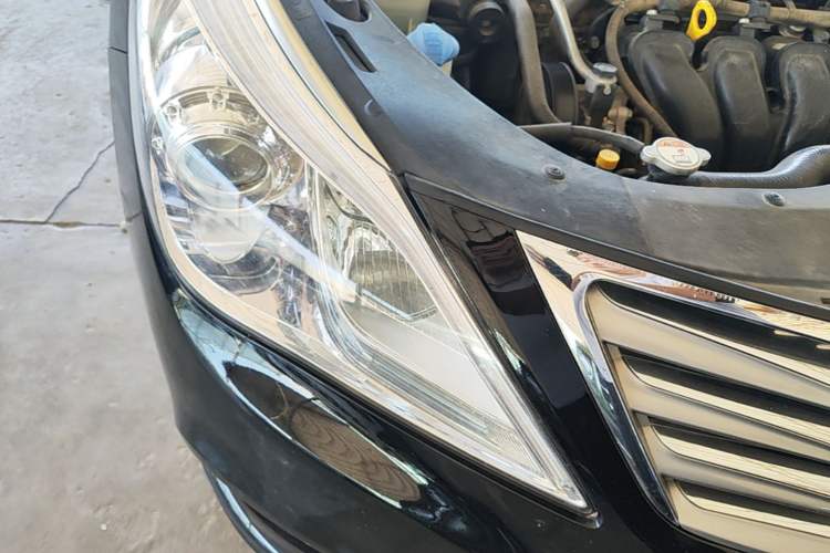 Used Hyundai Azera 2011 2.4L Luxury Model Right Front Headlight